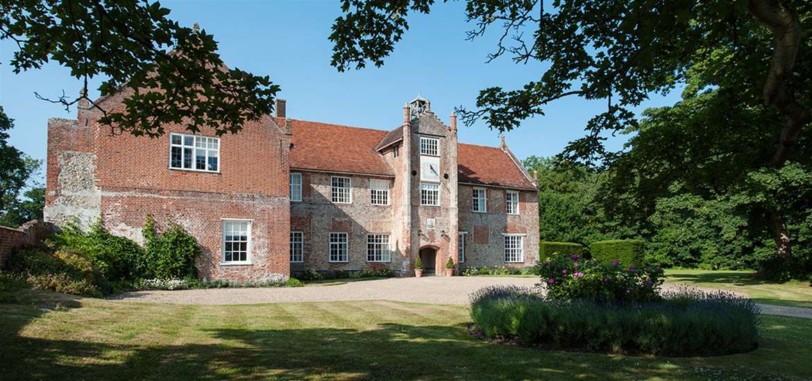 Bruisyard Hall - 14th Century House In 700 Acres - Suffolk