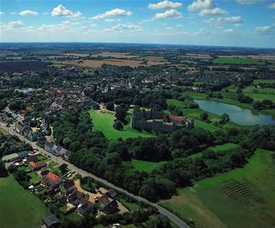 Guide to Framlingham - the perfect town for a stroll